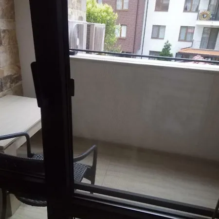 студия в жилом комплексе эстебан Apartman Neszebar