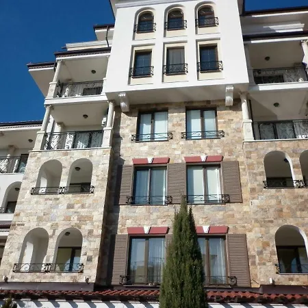 студия в жилом комплексе эстебан Apartman